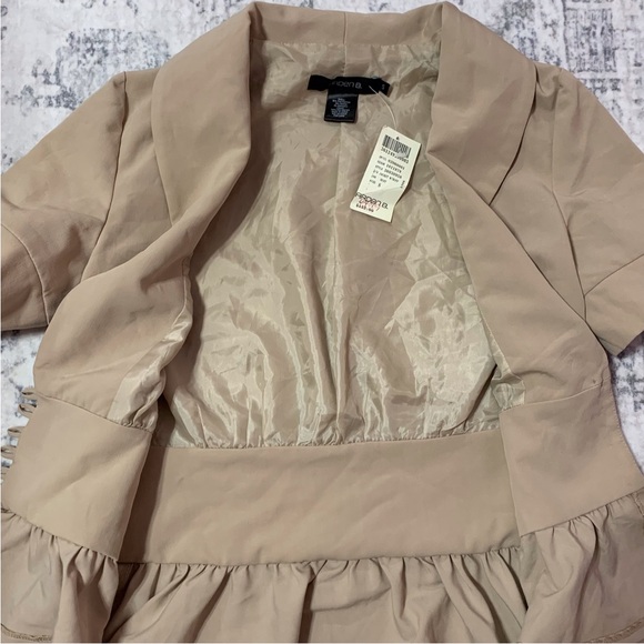 VTG Arden B Light Tan Peplum Short Sleeve Blazer S - Picture 2 of 12